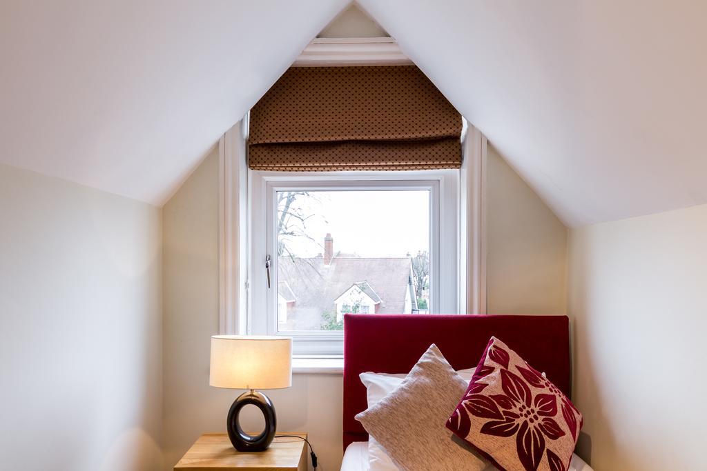 Villiers LodgeSurbiton エクステリア 写真