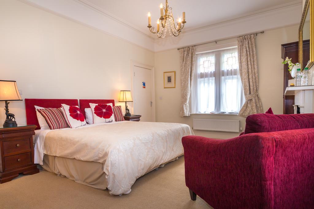 Villiers LodgeSurbiton エクステリア 写真