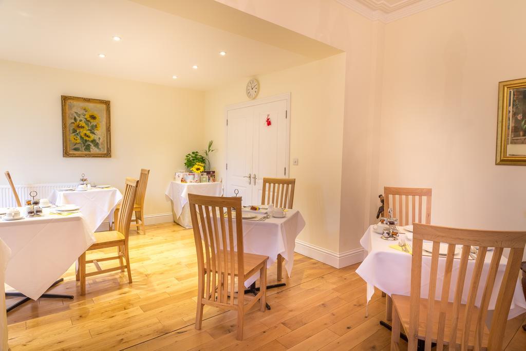 Villiers LodgeSurbiton エクステリア 写真