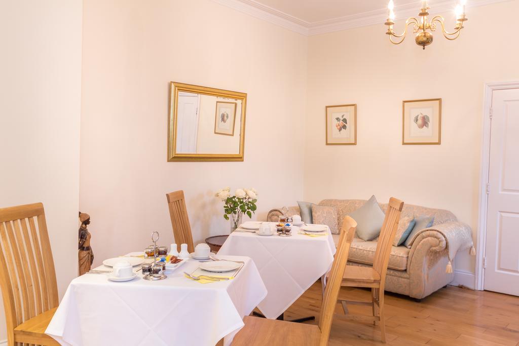 Villiers LodgeSurbiton エクステリア 写真